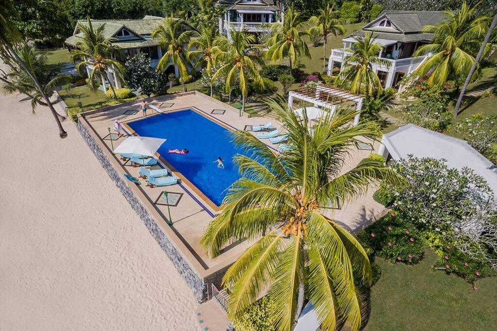Villa Nirvana - Beachfront Tropical Chic 4Br Haven In Cape Panwa, Phuket Ban Ao Makham Экстерьер фото