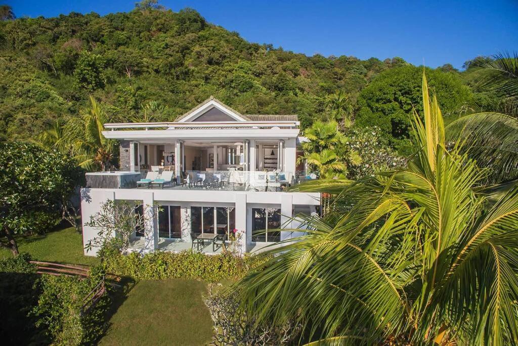 Villa Nirvana - Beachfront Tropical Chic 4Br Haven In Cape Panwa, Phuket Ban Ao Makham Экстерьер фото